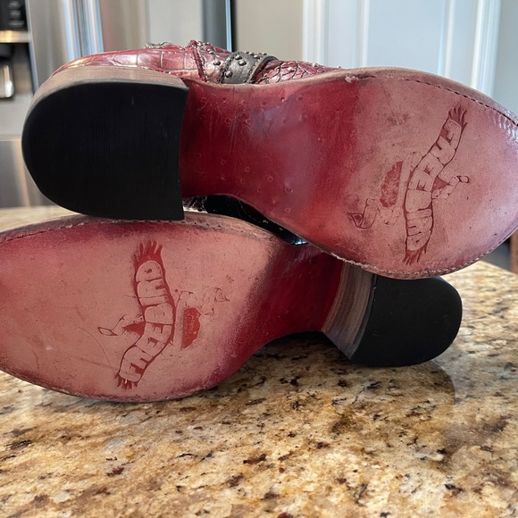 Freebird by Stephen Saphire size 9 red - Picture 7 of 10